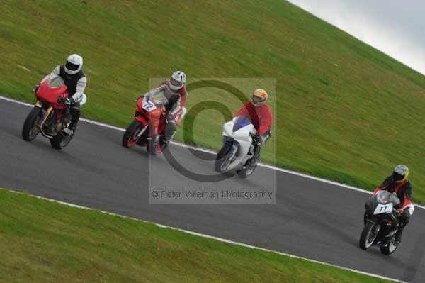 Motorcycle action photographs;Trackday digital images;cadwell;cadwell park photographs;event digital images;eventdigitalimages;motor racing louth lincolnshire;no limits trackday;peter wileman photography;trackday;trackday photos
