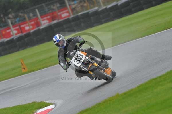 Motorcycle action photographs;Trackday digital images;cadwell;cadwell park photographs;event digital images;eventdigitalimages;motor racing louth lincolnshire;no limits trackday;peter wileman photography;trackday;trackday photos