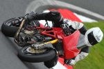 Motorcycle-action-photographs;Trackday-digital-images;cadwell;cadwell-park-photographs;event-digital-images;eventdigitalimages;motor-racing-louth-lincolnshire;no-limits-trackday;peter-wileman-photography;trackday;trackday-photos