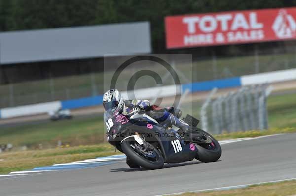 Motorcycle action photographs;donington;donington park leicestershire;donington photographs;event digital images;eventdigitalimages;no limits trackday;peter wileman photography;trackday;trackday digital images;trackday photos