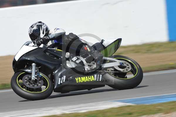 Motorcycle action photographs;donington;donington park leicestershire;donington photographs;event digital images;eventdigitalimages;no limits trackday;peter wileman photography;trackday;trackday digital images;trackday photos