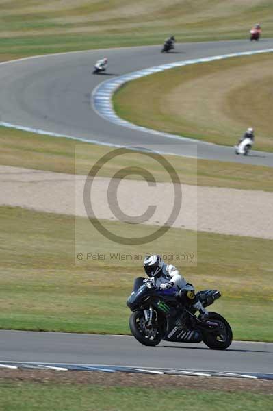 Motorcycle action photographs;donington;donington park leicestershire;donington photographs;event digital images;eventdigitalimages;no limits trackday;peter wileman photography;trackday;trackday digital images;trackday photos