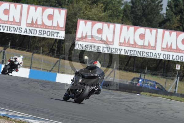 Motorcycle action photographs;donington;donington park leicestershire;donington photographs;event digital images;eventdigitalimages;no limits trackday;peter wileman photography;trackday;trackday digital images;trackday photos