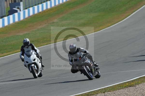 Motorcycle action photographs;donington;donington park leicestershire;donington photographs;event digital images;eventdigitalimages;no limits trackday;peter wileman photography;trackday;trackday digital images;trackday photos