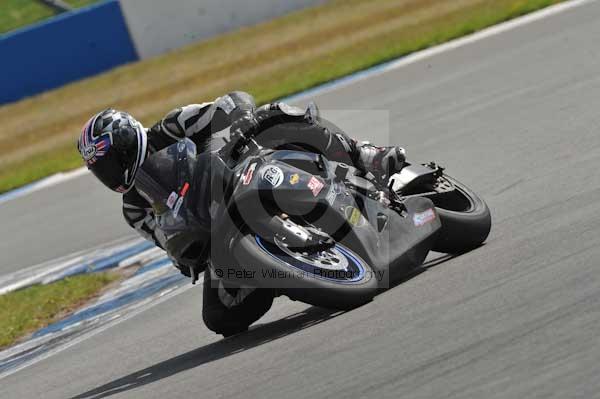 Motorcycle action photographs;donington;donington park leicestershire;donington photographs;event digital images;eventdigitalimages;no limits trackday;peter wileman photography;trackday;trackday digital images;trackday photos