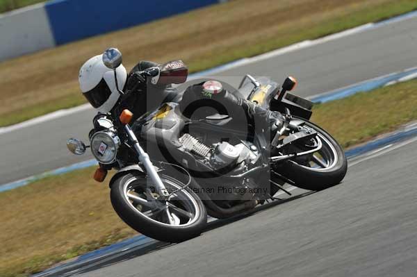 Motorcycle action photographs;donington;donington park leicestershire;donington photographs;event digital images;eventdigitalimages;no limits trackday;peter wileman photography;trackday;trackday digital images;trackday photos