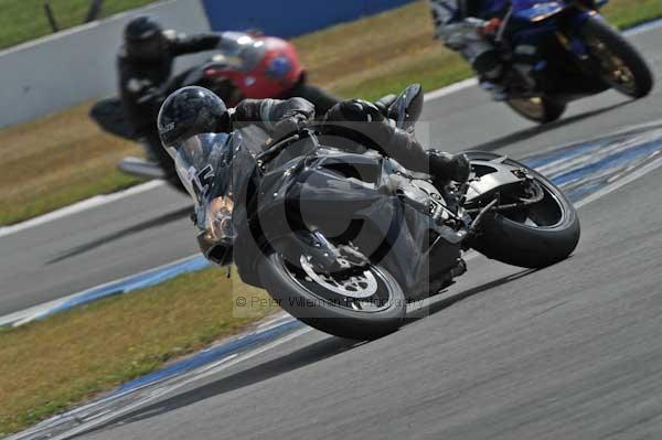 Motorcycle action photographs;donington;donington park leicestershire;donington photographs;event digital images;eventdigitalimages;no limits trackday;peter wileman photography;trackday;trackday digital images;trackday photos