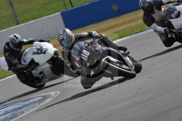 Motorcycle action photographs;donington;donington park leicestershire;donington photographs;event digital images;eventdigitalimages;no limits trackday;peter wileman photography;trackday;trackday digital images;trackday photos
