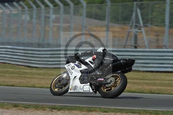 Motorcycle action photographs;donington;donington park leicestershire;donington photographs;event digital images;eventdigitalimages;no limits trackday;peter wileman photography;trackday;trackday digital images;trackday photos