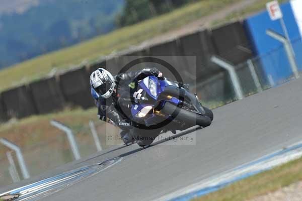 Motorcycle action photographs;donington;donington park leicestershire;donington photographs;event digital images;eventdigitalimages;no limits trackday;peter wileman photography;trackday;trackday digital images;trackday photos