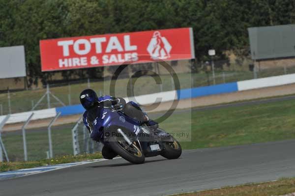 Motorcycle action photographs;donington;donington park leicestershire;donington photographs;event digital images;eventdigitalimages;no limits trackday;peter wileman photography;trackday;trackday digital images;trackday photos