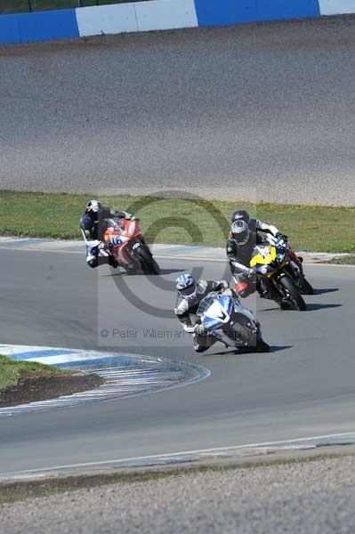 Motorcycle action photographs;donington;donington park leicestershire;donington photographs;event digital images;eventdigitalimages;no limits trackday;peter wileman photography;trackday;trackday digital images;trackday photos