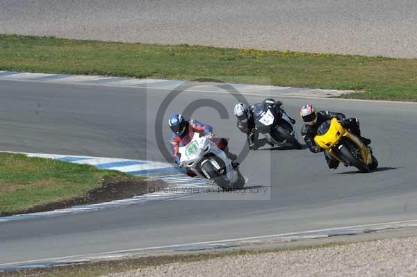 Motorcycle action photographs;donington;donington park leicestershire;donington photographs;event digital images;eventdigitalimages;no limits trackday;peter wileman photography;trackday;trackday digital images;trackday photos