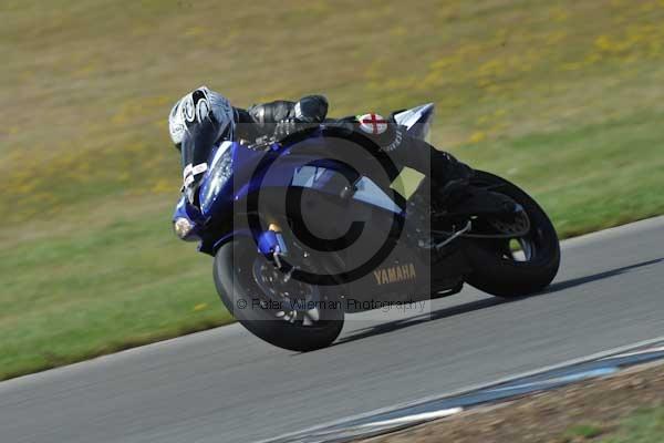 Motorcycle action photographs;donington;donington park leicestershire;donington photographs;event digital images;eventdigitalimages;no limits trackday;peter wileman photography;trackday;trackday digital images;trackday photos