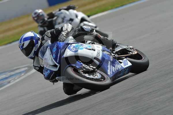 Motorcycle action photographs;donington;donington park leicestershire;donington photographs;event digital images;eventdigitalimages;no limits trackday;peter wileman photography;trackday;trackday digital images;trackday photos