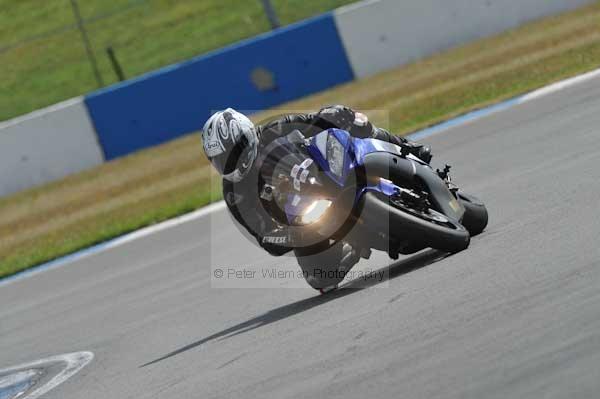 Motorcycle action photographs;donington;donington park leicestershire;donington photographs;event digital images;eventdigitalimages;no limits trackday;peter wileman photography;trackday;trackday digital images;trackday photos