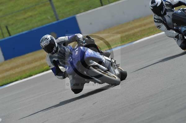 Motorcycle action photographs;donington;donington park leicestershire;donington photographs;event digital images;eventdigitalimages;no limits trackday;peter wileman photography;trackday;trackday digital images;trackday photos