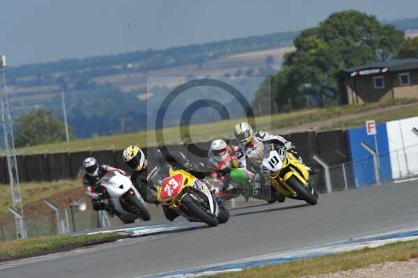Motorcycle action photographs;donington;donington park leicestershire;donington photographs;event digital images;eventdigitalimages;no limits trackday;peter wileman photography;trackday;trackday digital images;trackday photos
