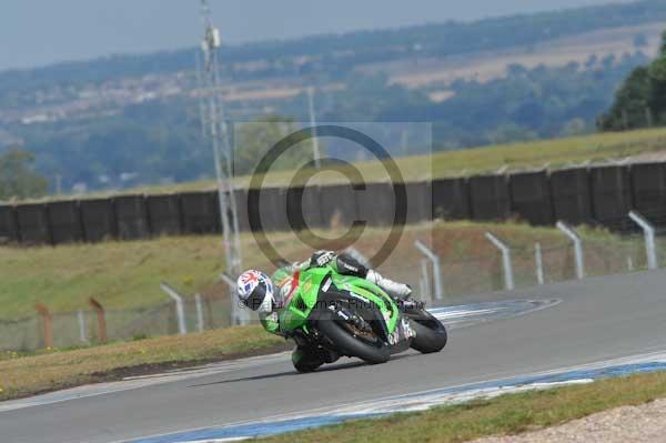 Motorcycle action photographs;donington;donington park leicestershire;donington photographs;event digital images;eventdigitalimages;no limits trackday;peter wileman photography;trackday;trackday digital images;trackday photos