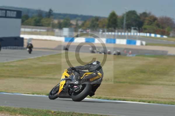 Motorcycle action photographs;donington;donington park leicestershire;donington photographs;event digital images;eventdigitalimages;no limits trackday;peter wileman photography;trackday;trackday digital images;trackday photos