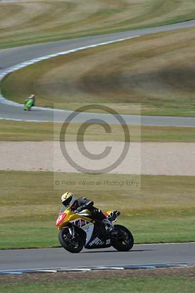 Motorcycle action photographs;donington;donington park leicestershire;donington photographs;event digital images;eventdigitalimages;no limits trackday;peter wileman photography;trackday;trackday digital images;trackday photos