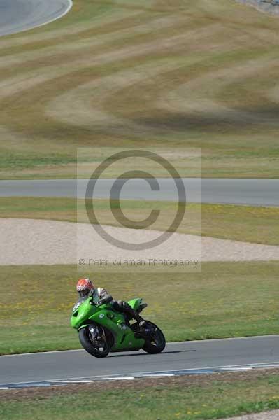 Motorcycle action photographs;donington;donington park leicestershire;donington photographs;event digital images;eventdigitalimages;no limits trackday;peter wileman photography;trackday;trackday digital images;trackday photos