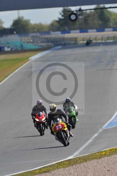 Motorcycle action photographs;donington;donington park leicestershire;donington photographs;event digital images;eventdigitalimages;no limits trackday;peter wileman photography;trackday;trackday digital images;trackday photos