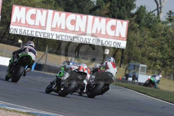 Motorcycle action photographs;donington;donington park leicestershire;donington photographs;event digital images;eventdigitalimages;no limits trackday;peter wileman photography;trackday;trackday digital images;trackday photos