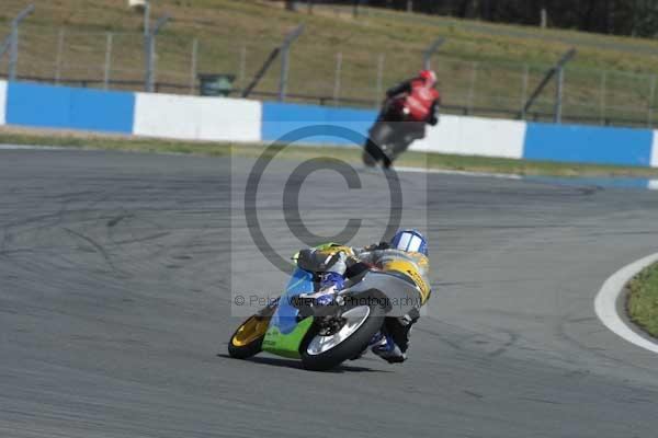 Motorcycle action photographs;donington;donington park leicestershire;donington photographs;event digital images;eventdigitalimages;no limits trackday;peter wileman photography;trackday;trackday digital images;trackday photos