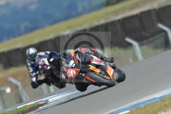 Motorcycle action photographs;donington;donington park leicestershire;donington photographs;event digital images;eventdigitalimages;no limits trackday;peter wileman photography;trackday;trackday digital images;trackday photos
