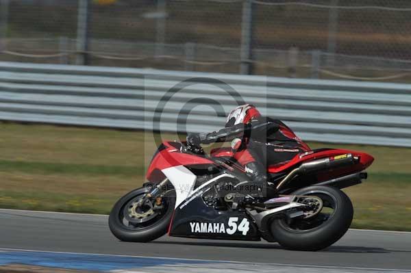 Motorcycle action photographs;donington;donington park leicestershire;donington photographs;event digital images;eventdigitalimages;no limits trackday;peter wileman photography;trackday;trackday digital images;trackday photos
