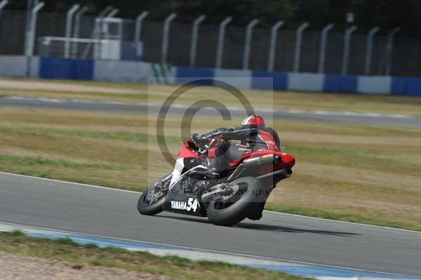 Motorcycle action photographs;donington;donington park leicestershire;donington photographs;event digital images;eventdigitalimages;no limits trackday;peter wileman photography;trackday;trackday digital images;trackday photos