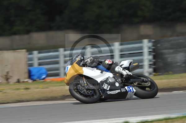 Motorcycle action photographs;donington;donington park leicestershire;donington photographs;event digital images;eventdigitalimages;no limits trackday;peter wileman photography;trackday;trackday digital images;trackday photos