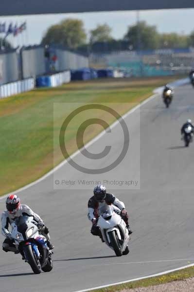 Motorcycle action photographs;donington;donington park leicestershire;donington photographs;event digital images;eventdigitalimages;no limits trackday;peter wileman photography;trackday;trackday digital images;trackday photos