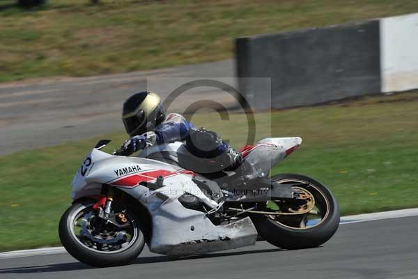 Motorcycle action photographs;donington;donington park leicestershire;donington photographs;event digital images;eventdigitalimages;no limits trackday;peter wileman photography;trackday;trackday digital images;trackday photos