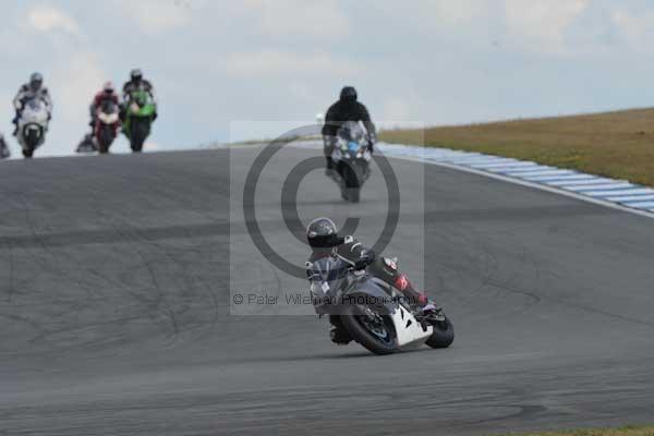 Motorcycle action photographs;donington;donington park leicestershire;donington photographs;event digital images;eventdigitalimages;no limits trackday;peter wileman photography;trackday;trackday digital images;trackday photos