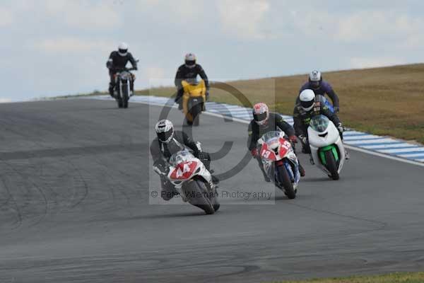 Motorcycle action photographs;donington;donington park leicestershire;donington photographs;event digital images;eventdigitalimages;no limits trackday;peter wileman photography;trackday;trackday digital images;trackday photos