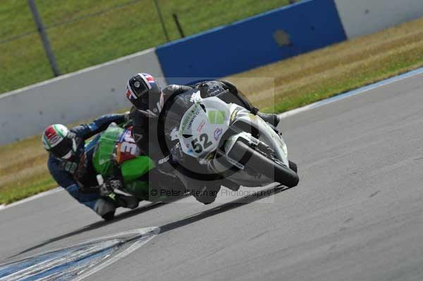 Motorcycle action photographs;donington;donington park leicestershire;donington photographs;event digital images;eventdigitalimages;no limits trackday;peter wileman photography;trackday;trackday digital images;trackday photos