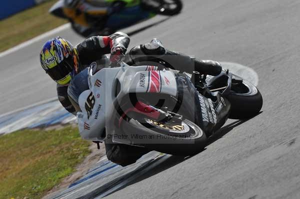 Motorcycle action photographs;donington;donington park leicestershire;donington photographs;event digital images;eventdigitalimages;no limits trackday;peter wileman photography;trackday;trackday digital images;trackday photos