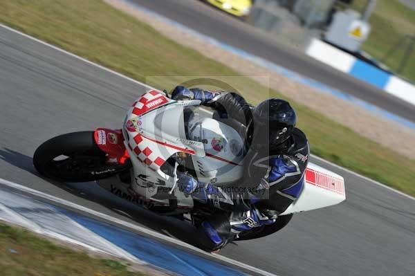 Motorcycle action photographs;donington;donington park leicestershire;donington photographs;event digital images;eventdigitalimages;no limits trackday;peter wileman photography;trackday;trackday digital images;trackday photos