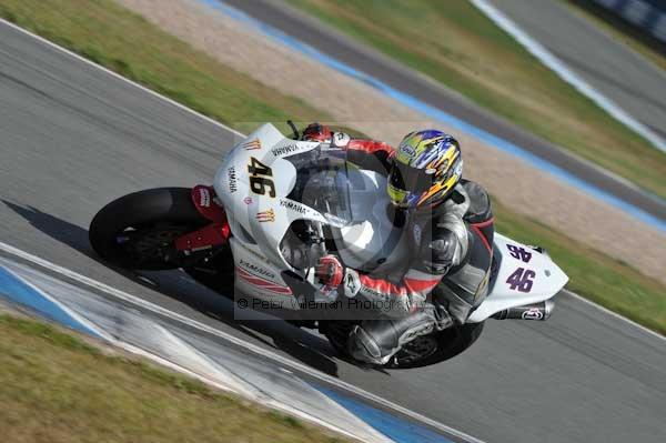 Motorcycle action photographs;donington;donington park leicestershire;donington photographs;event digital images;eventdigitalimages;no limits trackday;peter wileman photography;trackday;trackday digital images;trackday photos