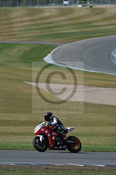 Motorcycle action photographs;donington;donington park leicestershire;donington photographs;event digital images;eventdigitalimages;no limits trackday;peter wileman photography;trackday;trackday digital images;trackday photos
