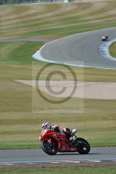 Motorcycle action photographs;donington;donington park leicestershire;donington photographs;event digital images;eventdigitalimages;no limits trackday;peter wileman photography;trackday;trackday digital images;trackday photos