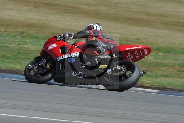 Motorcycle action photographs;donington;donington park leicestershire;donington photographs;event digital images;eventdigitalimages;no limits trackday;peter wileman photography;trackday;trackday digital images;trackday photos