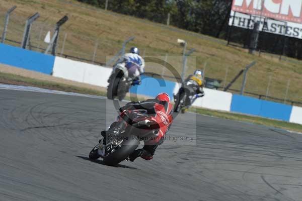 Motorcycle action photographs;donington;donington park leicestershire;donington photographs;event digital images;eventdigitalimages;no limits trackday;peter wileman photography;trackday;trackday digital images;trackday photos