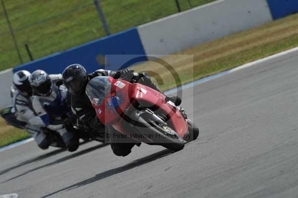 Motorcycle action photographs;donington;donington park leicestershire;donington photographs;event digital images;eventdigitalimages;no limits trackday;peter wileman photography;trackday;trackday digital images;trackday photos