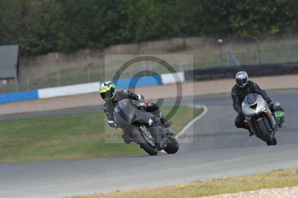 Motorcycle action photographs;donington;donington park leicestershire;donington photographs;event digital images;eventdigitalimages;no limits trackday;peter wileman photography;trackday;trackday digital images;trackday photos