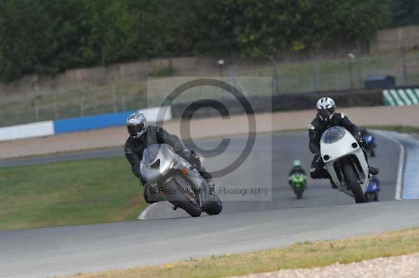 Motorcycle action photographs;donington;donington park leicestershire;donington photographs;event digital images;eventdigitalimages;no limits trackday;peter wileman photography;trackday;trackday digital images;trackday photos