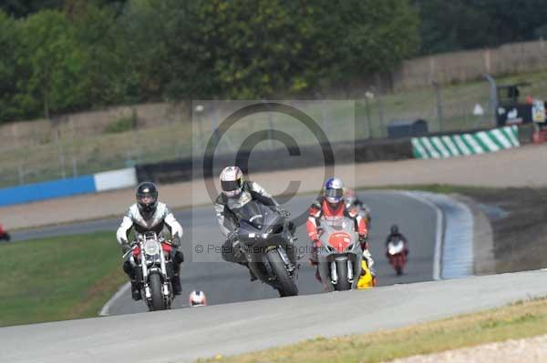 Motorcycle action photographs;donington;donington park leicestershire;donington photographs;event digital images;eventdigitalimages;no limits trackday;peter wileman photography;trackday;trackday digital images;trackday photos