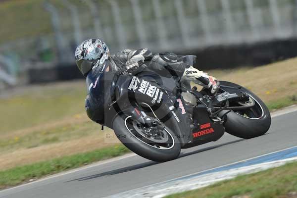 Motorcycle action photographs;donington;donington park leicestershire;donington photographs;event digital images;eventdigitalimages;no limits trackday;peter wileman photography;trackday;trackday digital images;trackday photos